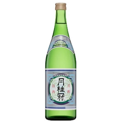 Gekkeikan Junmai Sake 720ml